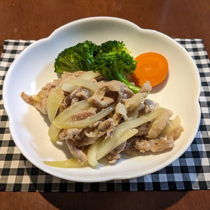 塩麹だけで！豚肉と玉ねぎの炒め物